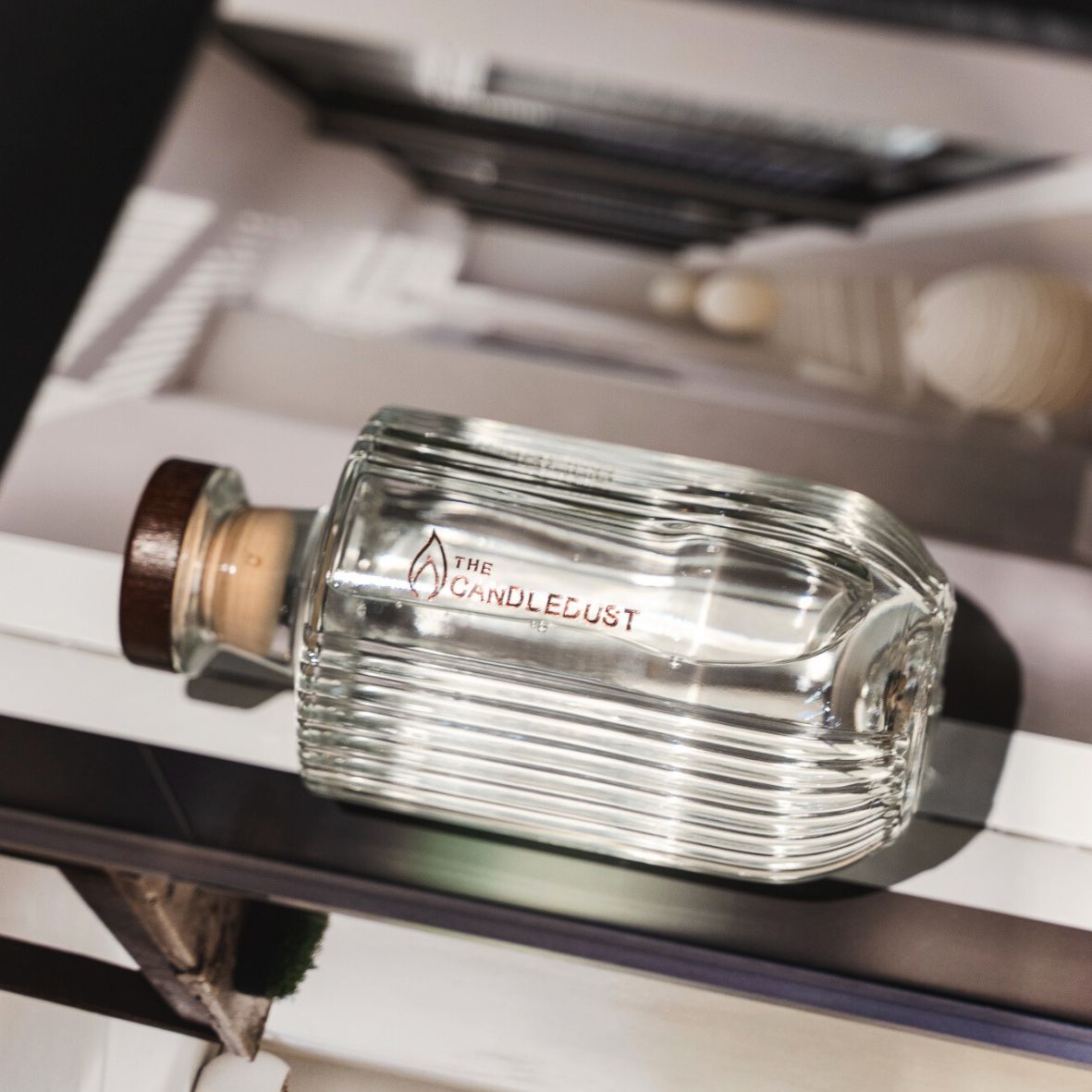 Breeze Room Diffuser – Modern Elegance & Refreshing Fragrance by Candledust at www.brixbailey.com