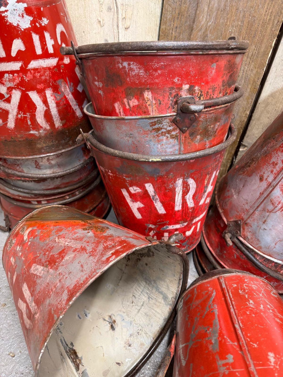 Vintage Galvanised Hanging Fire Bucket Hanging Basket / Plant Pot Planter Pail