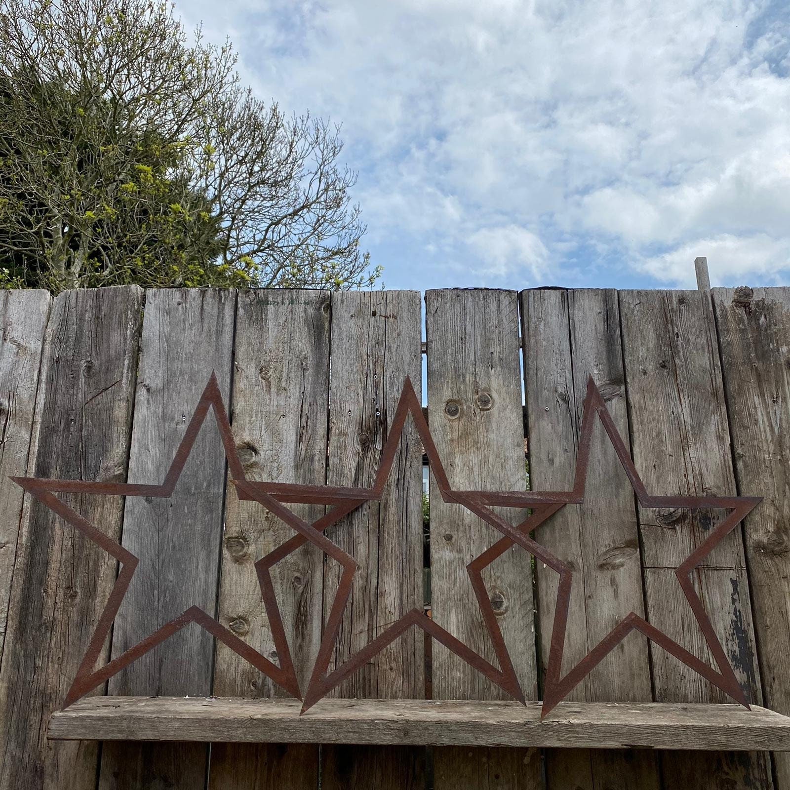 3 Large Rusty Metal barn STARS.