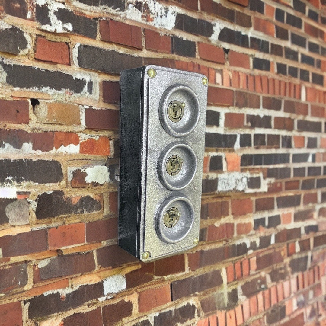 3 Gang 2 Way Solid Cast Metal Surface Mounting Light Switch Industrial 2 Way - BS EN Approved Vintage Crabtree Style
