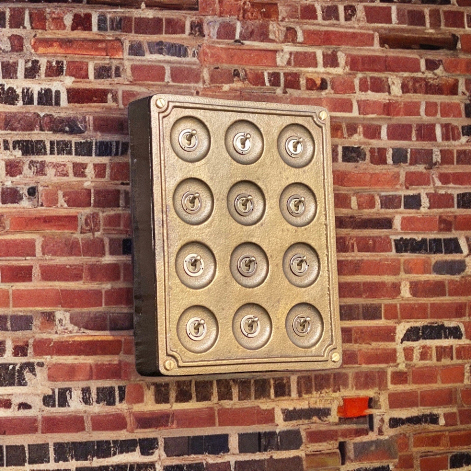 12 Gang 2 Way Bronze Solid Cast Metal Surface Mounting Conduit Light Switch Industrial - BS EN Approved Vintage Crabtree 1950