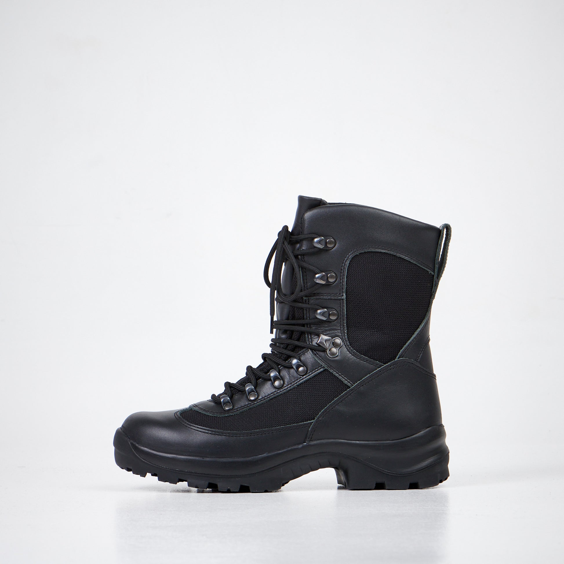 Conquer Any Terrain with the Waterproof Leather and Textile Military Boots 732 by Samelin at www.brixbailey.com