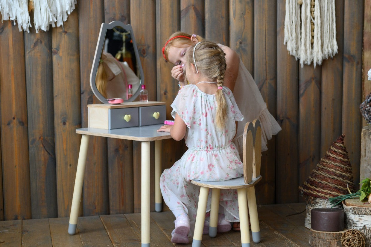 bold tulip princess beauty table with mirror and storage for kids