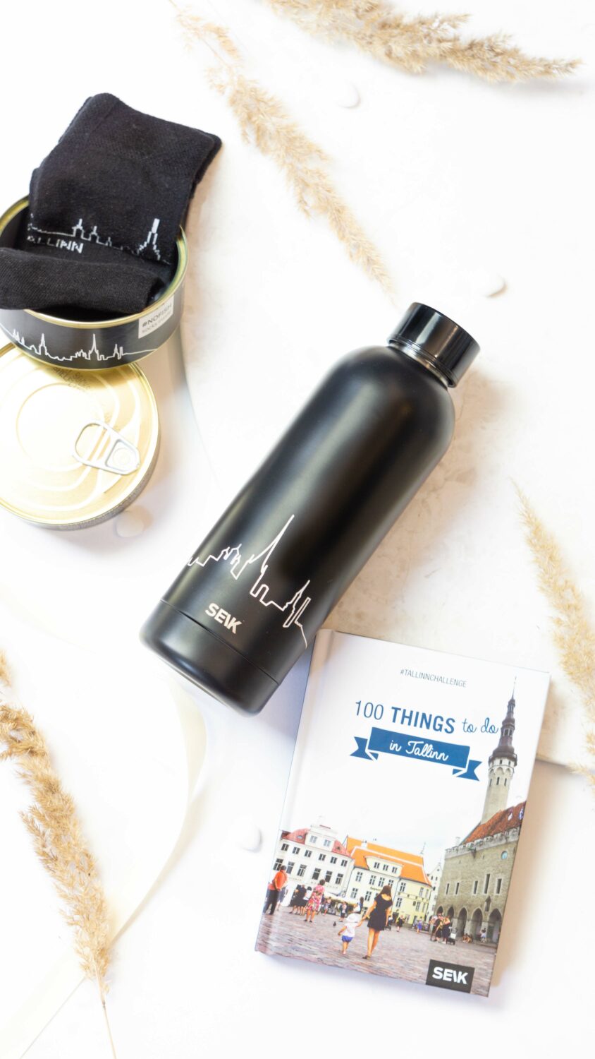 practical 500ml stainless steel bottle with tallinn's sea-view skyline, shown in-hand for scale