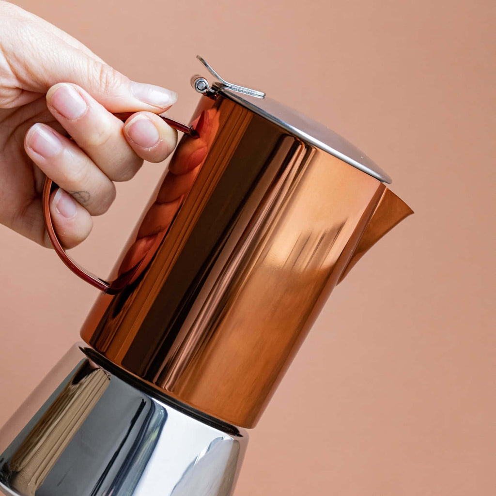 La Cafetière collection at Sostter: Stylish coffee makers, French presses, and coffee accessories for everyday elegance.
