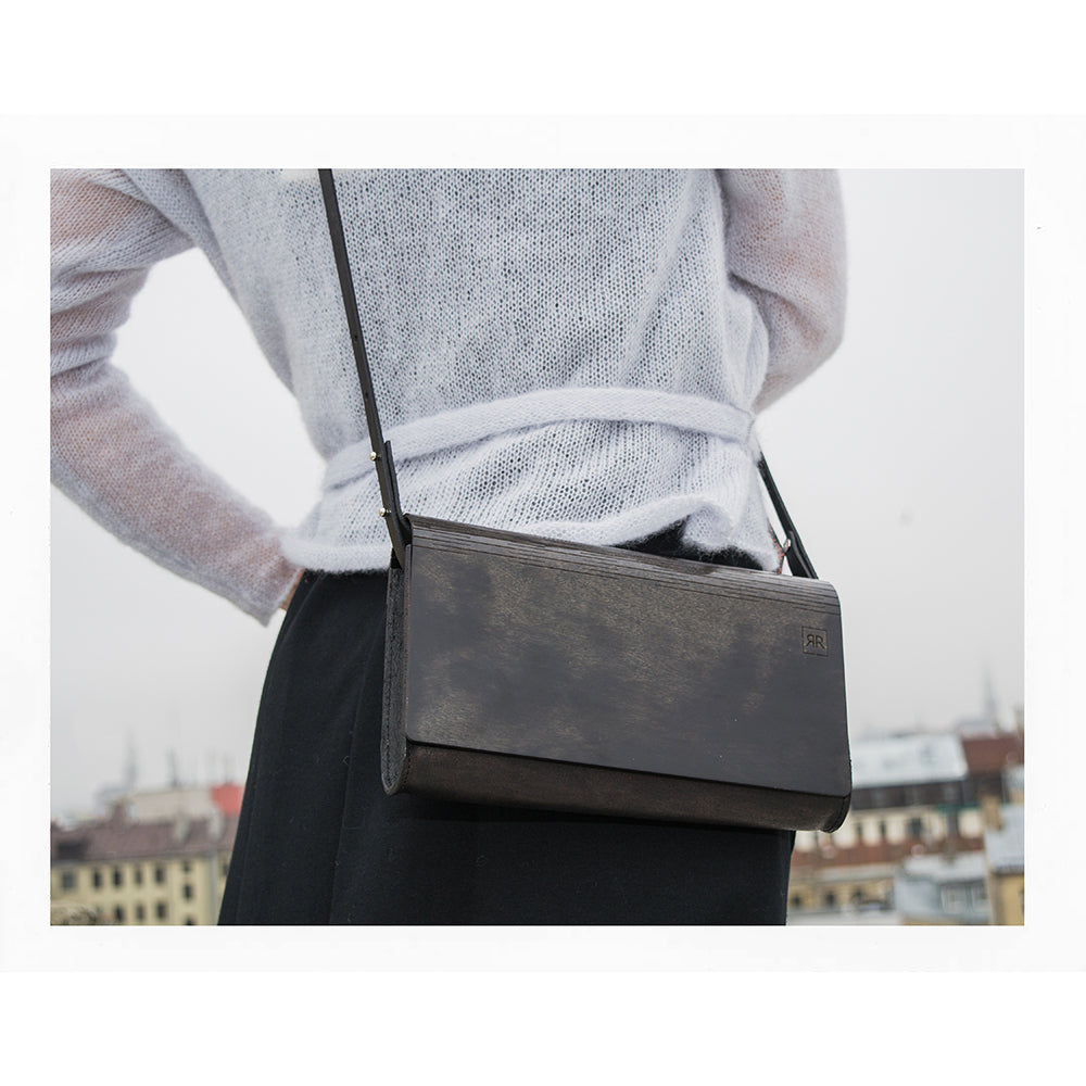 RR handcrafted leather bags made in Latvia - structured leather box bag tote and shoulder bag with minimalist design at Sostter