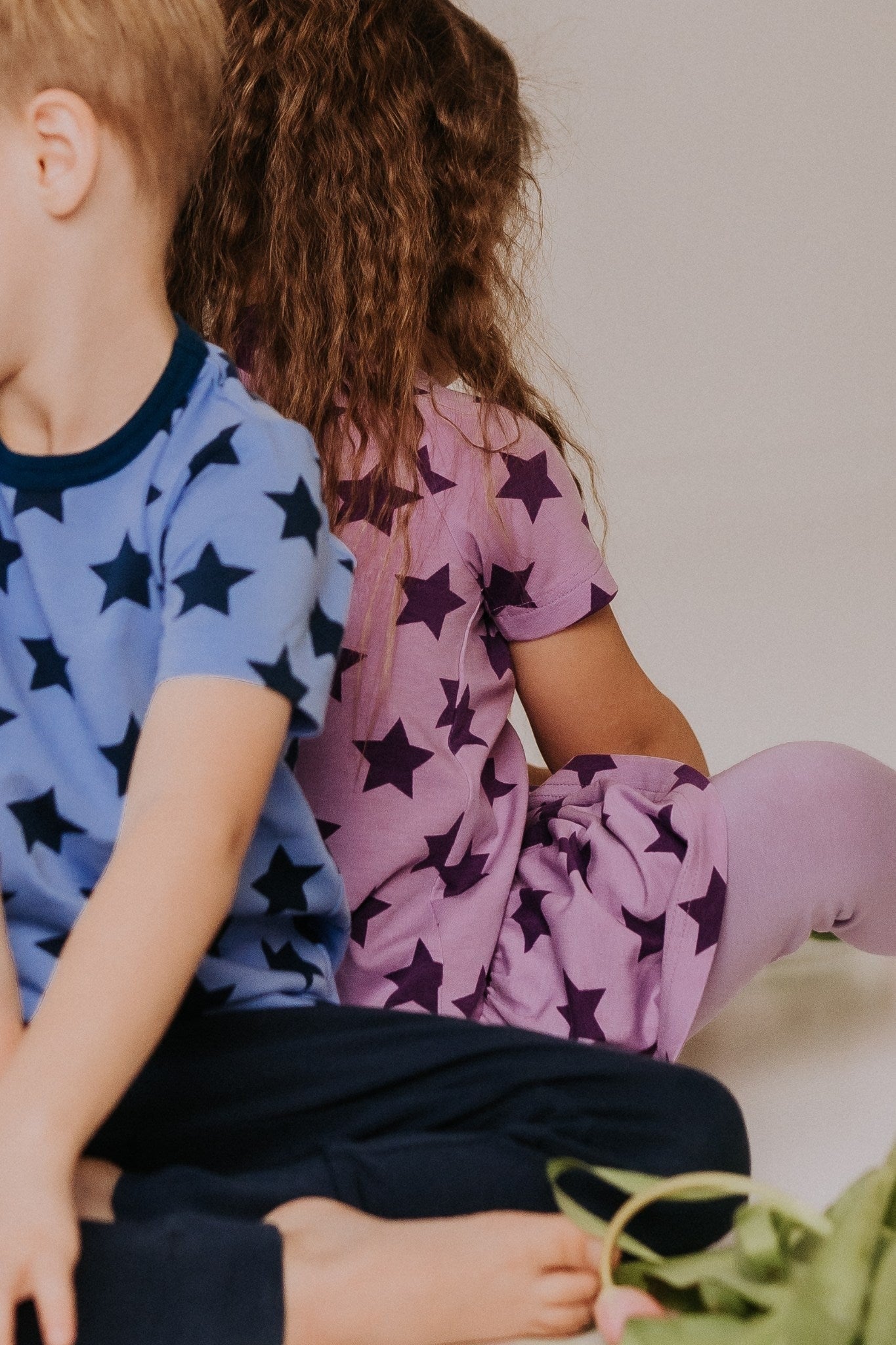 Breden sustainable organic kidswear — playful and durable children's clothing at Sostter