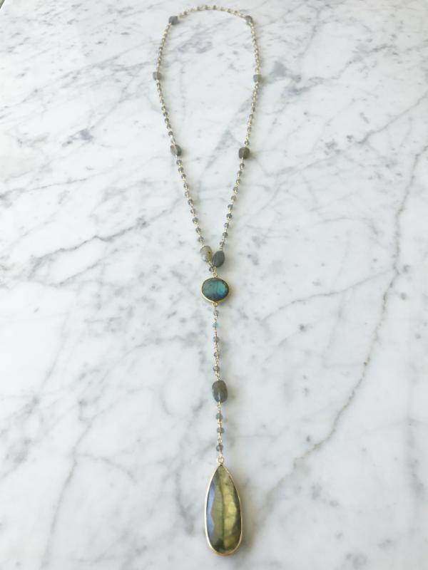 Diana Montecito Necklace in Labradorite with Drop