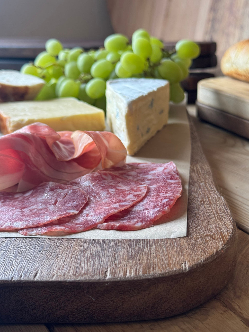 Charcuterie Board / Chopping Board / Cheese Board / Rustic Antipasti Antipesto Board / Serving Board / Cutting Board
