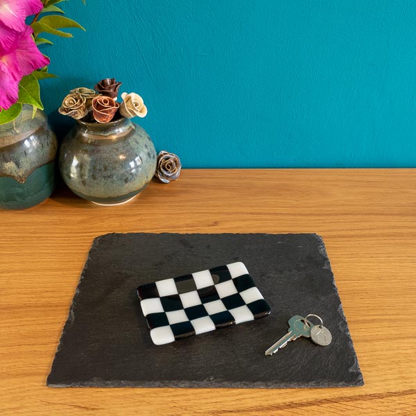 12x7cm Chequered White/Colour Small Tray - Bullseye Collection