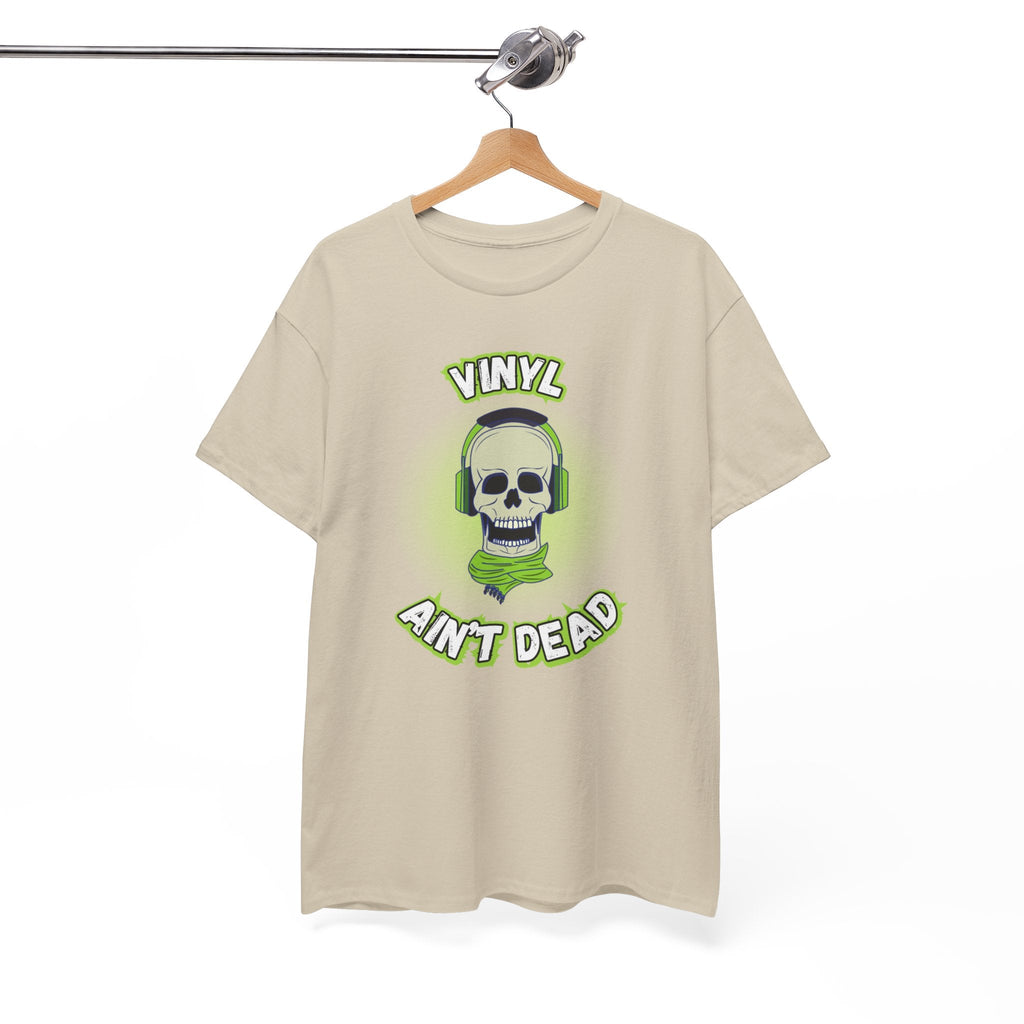 Vinyl Ain't Dead Headphones Men's T-Shirt