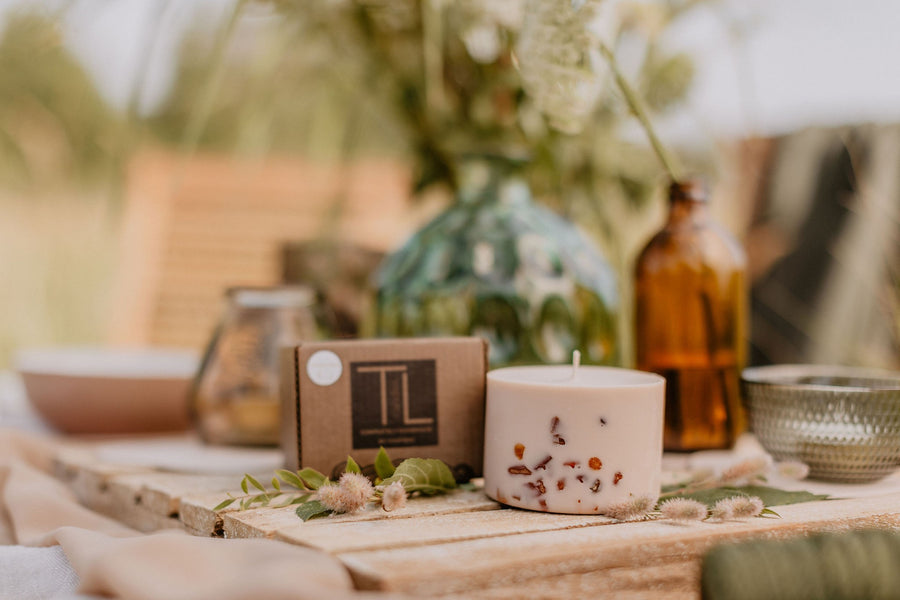 Hand-made Soy Wax Candle with Linden Flower & Honey Scent