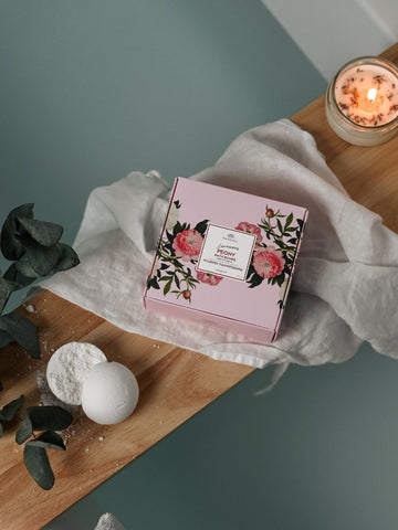 Luxury Peony & Jasmine Bath Bombs – Enriched with Natural Oils by Magrada Organic Cosmetics at www.brixbailey.com