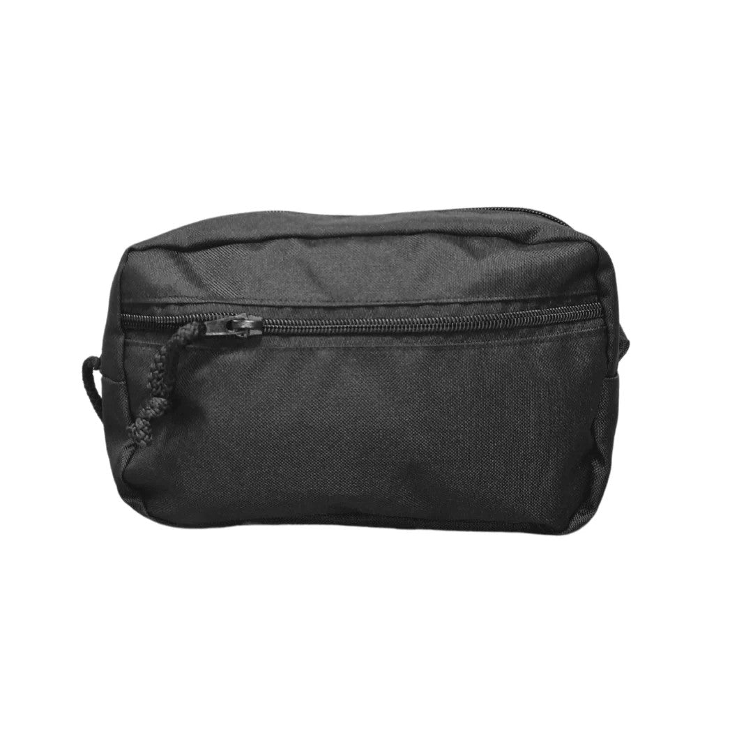 Spacious & Secure Dog Treat Pouch – Adjustable Strap by Drinbags at www.brixbailey.com