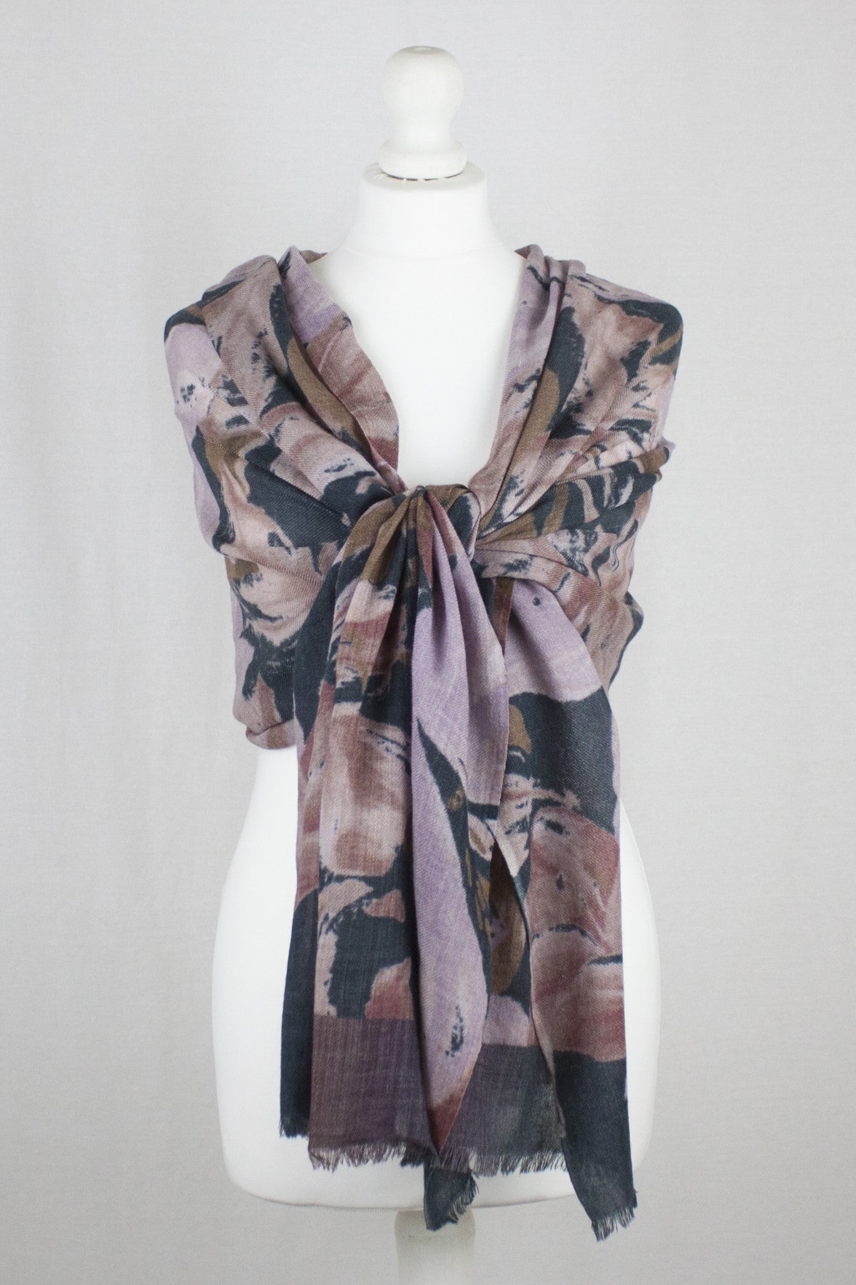 Flower Show Merino Wool Scarf - Navy Pink