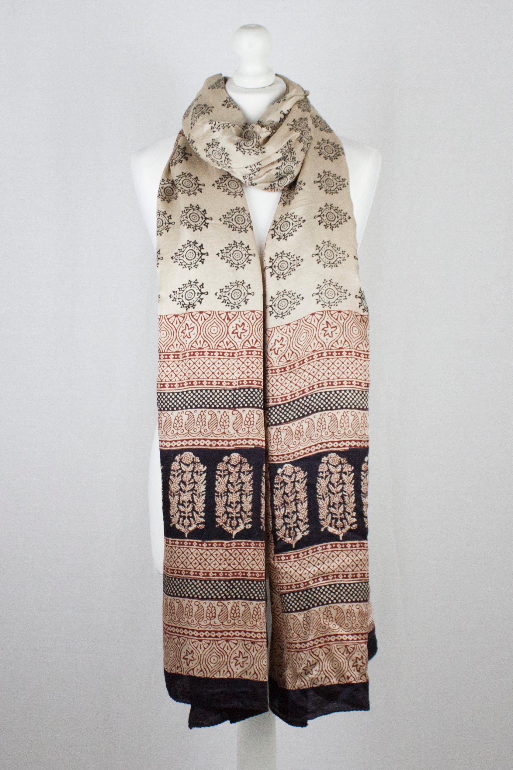 Leaf Print Bagh Hand-block Print Silk Scarf - Off White Black