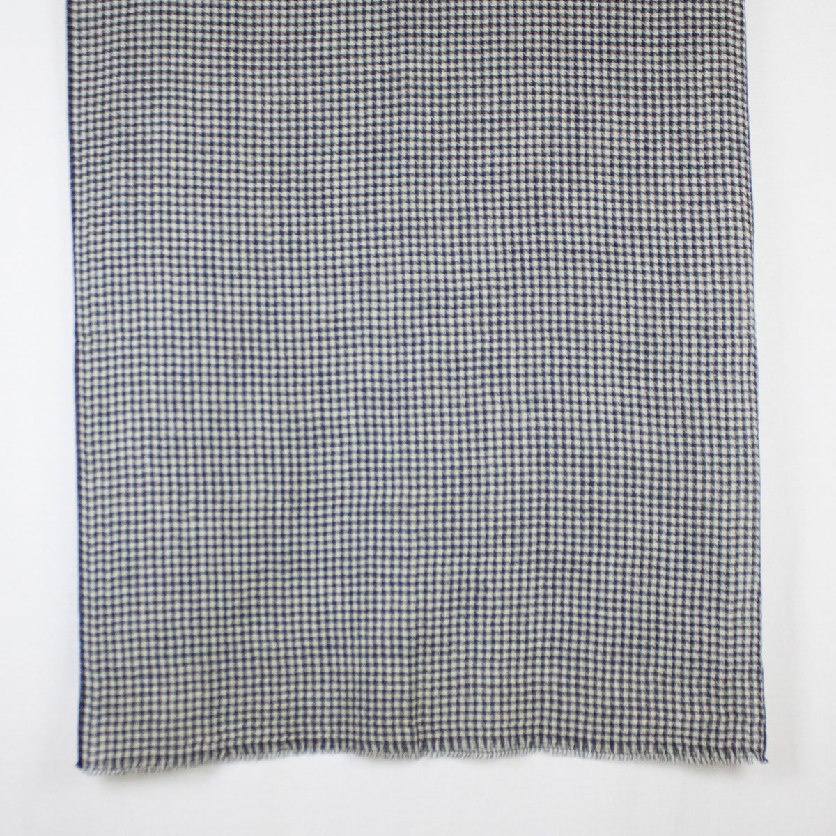 Reversible Hounds-tooth Merino Wool Scarf - White Black