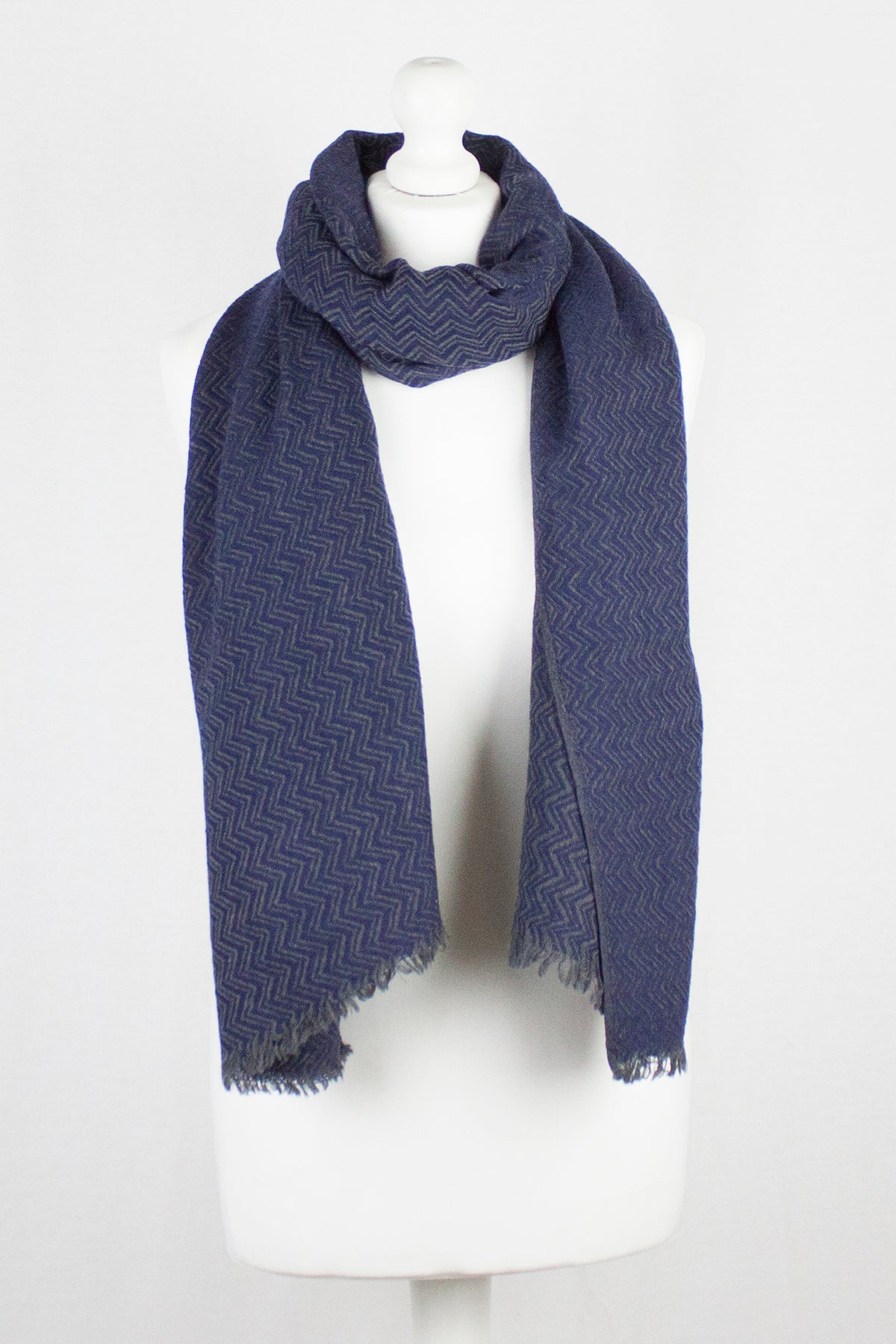 Novelty Chevron Weave Two Tone Merino Wool Scarf - Navy Grey