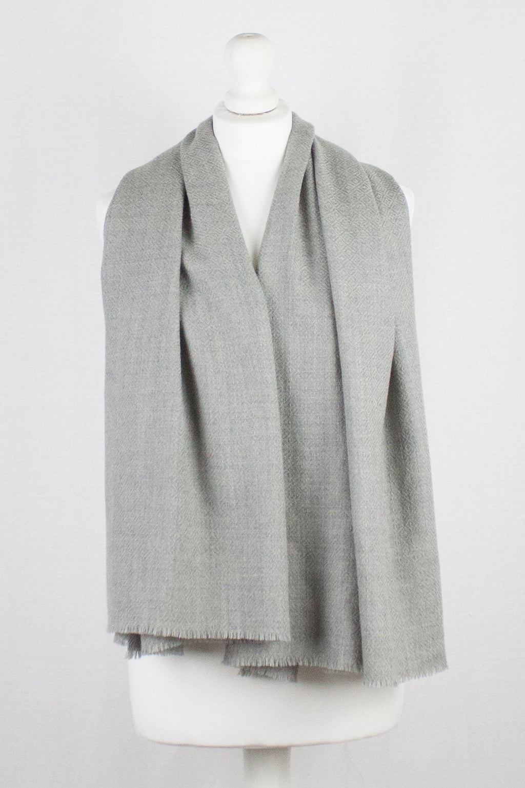 Diamond Weave Merino Wool Scarf - Ice Grey