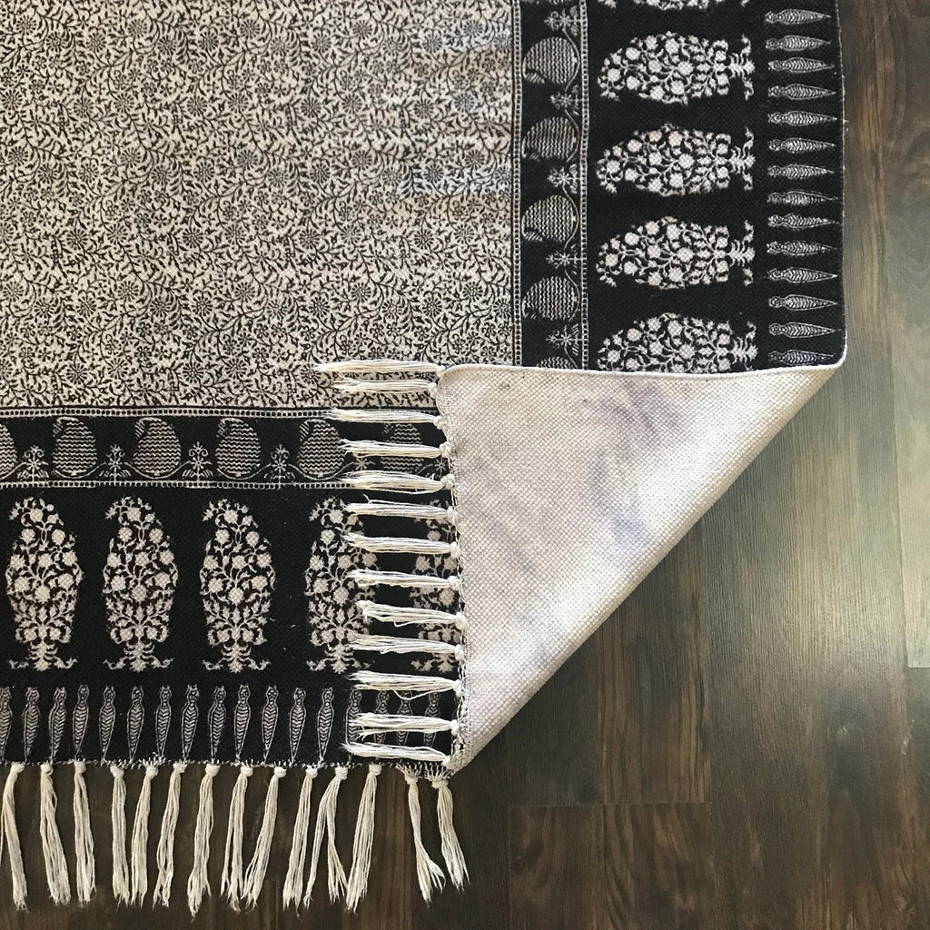 Floral Jaal & Paisley Hand-block Print Rug - White Black