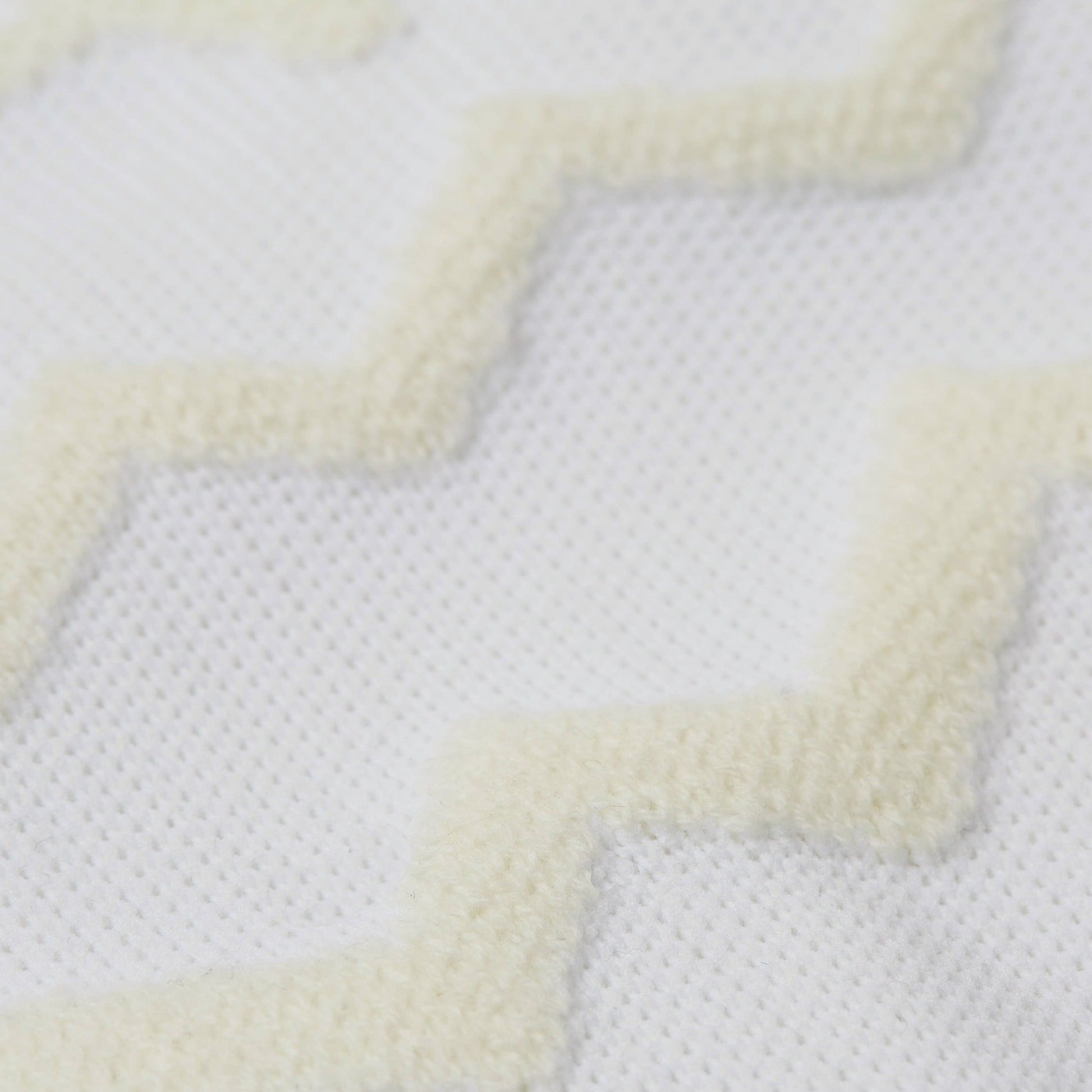 Textured Zig Zag Jumper in Dark Green and White