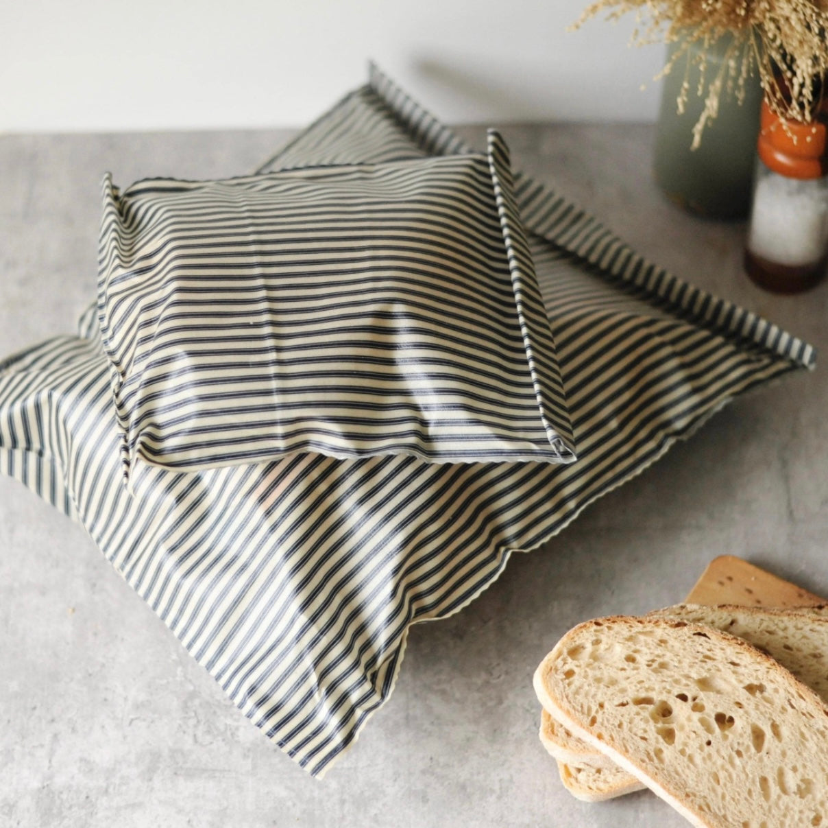 THE Bread Bag-Navy Stiped