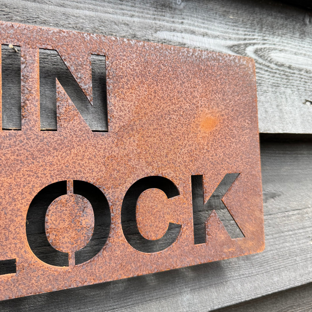 Rustic Metal GIN O’CLOCK Sign