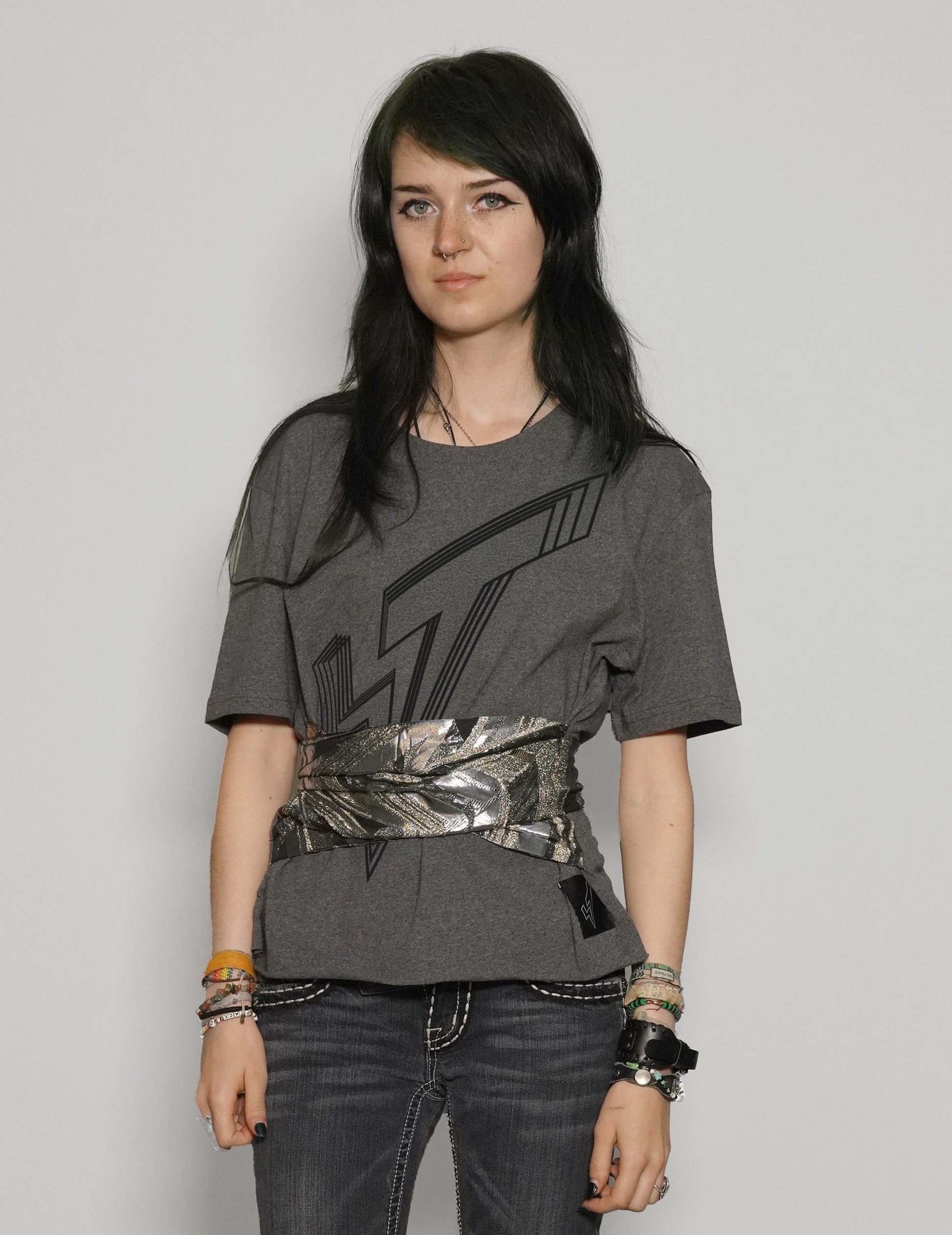 ST Lined Logo Tie-Tee in Grey with Silver Tie