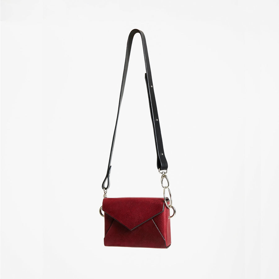 Handmade 100% Leather Shoulder Bag – Versatile & Ethical by Daz Studio at www.brixbailey.com