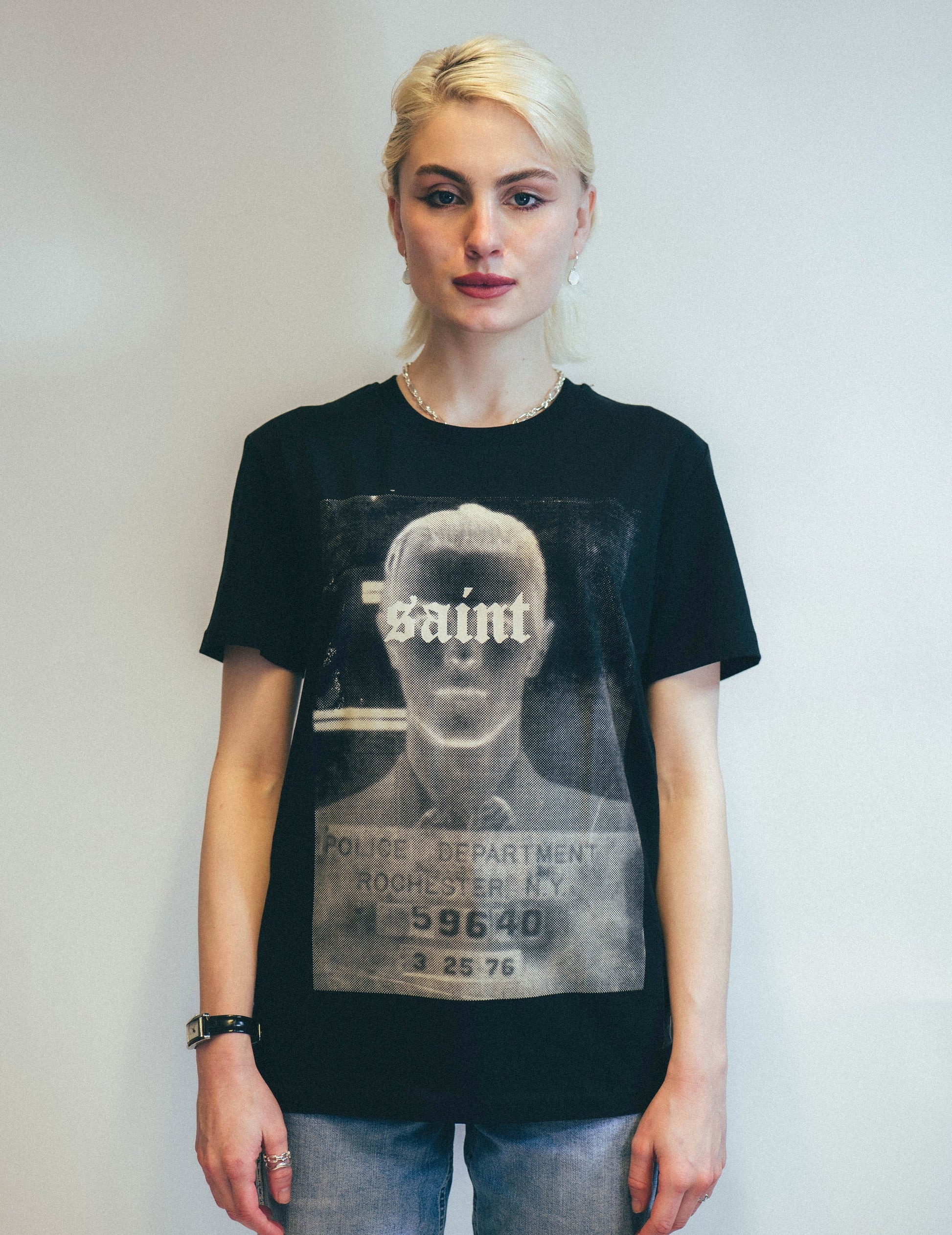 'Saint' T-Shirt in Black