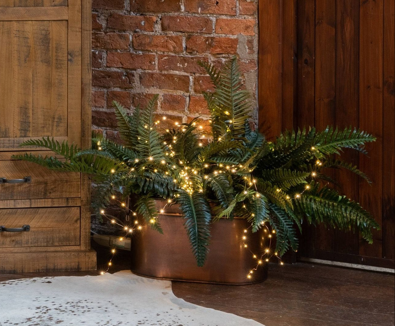 100 LED Battery Micro Lights Silver Wire 10m