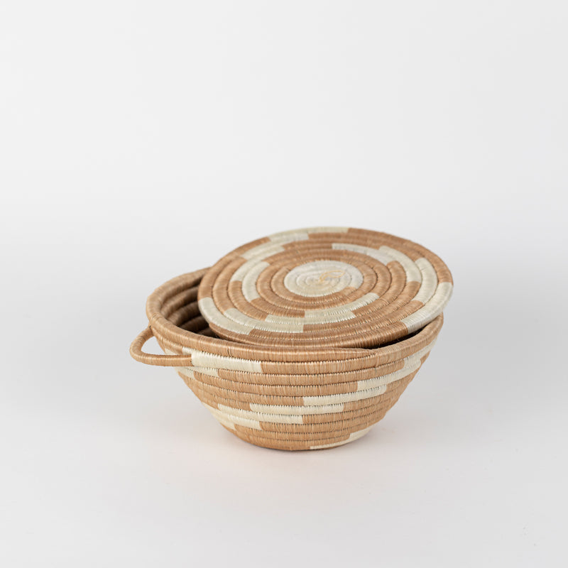 Woven Pot with Lid in Tea Medium