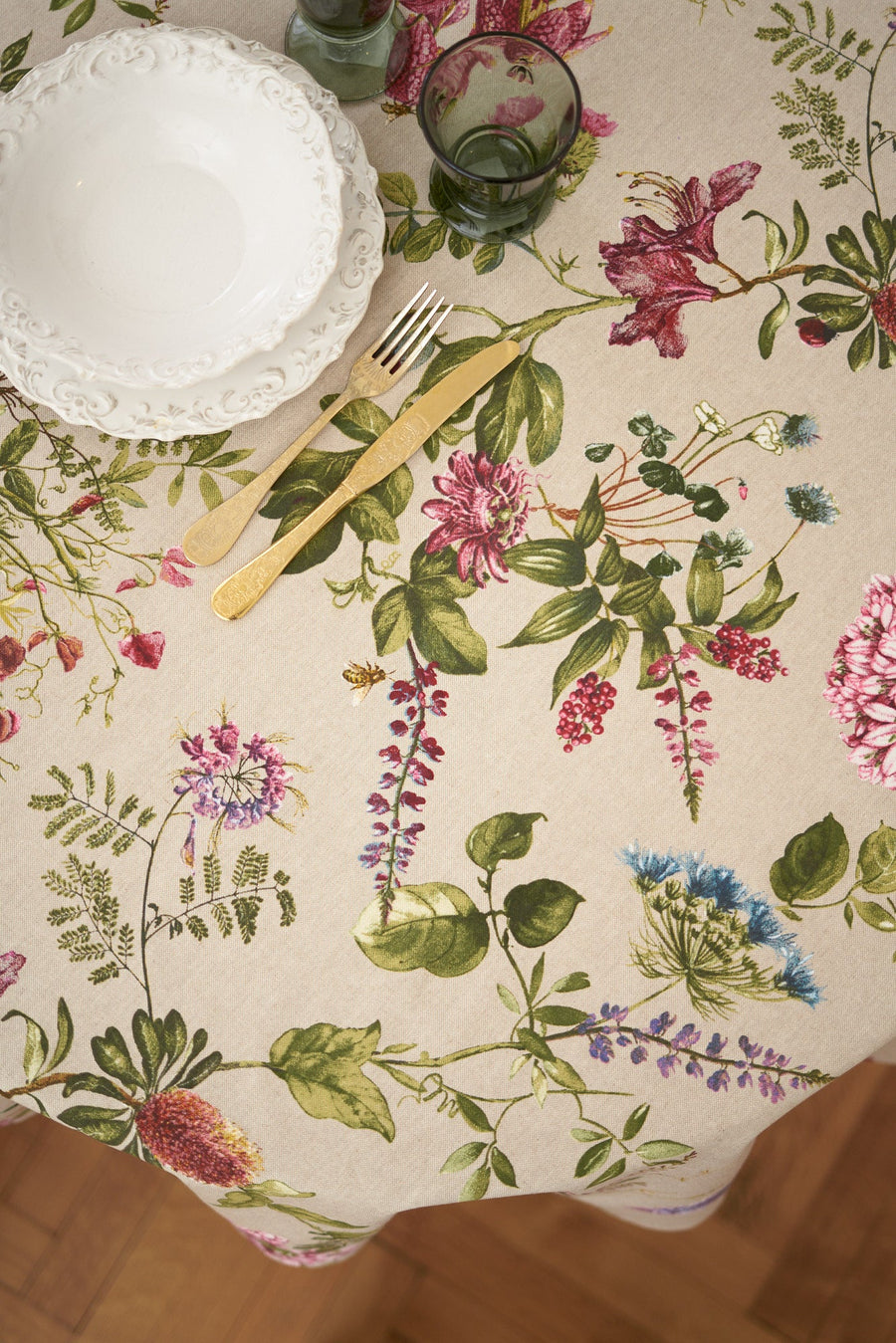 Botanico Floral Round Tablecloth – Festive & High-Quality Design by Hortensias Home at www.brixbailey.com