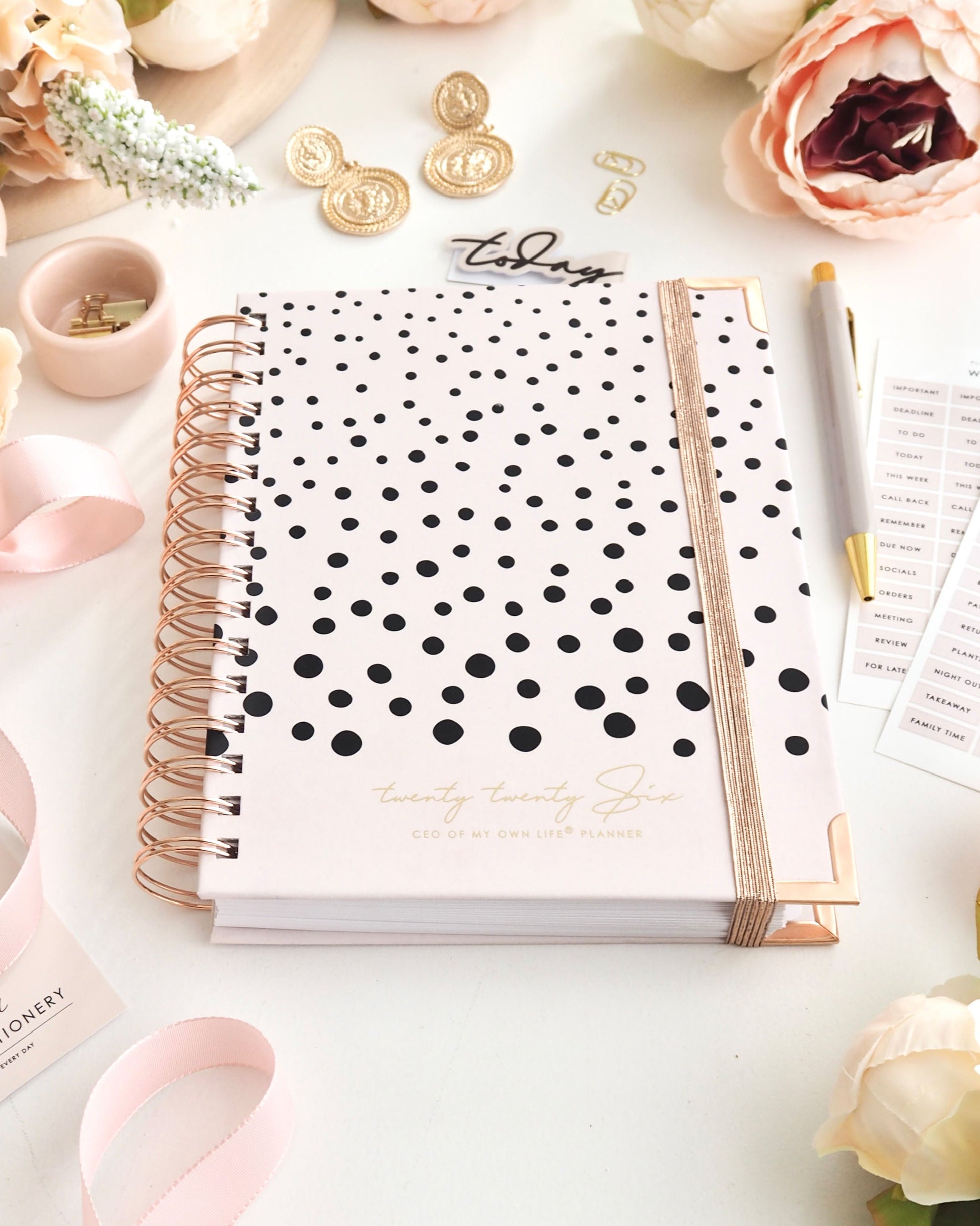 2026 Weekly Life Planner Dot Luxe