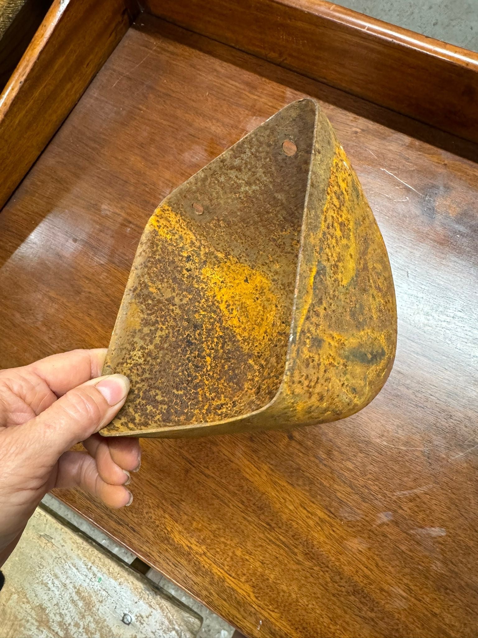 Vintage Rusty Metal Wall Mounted Planter / Herb Planter / Plant Pot Fence Decor