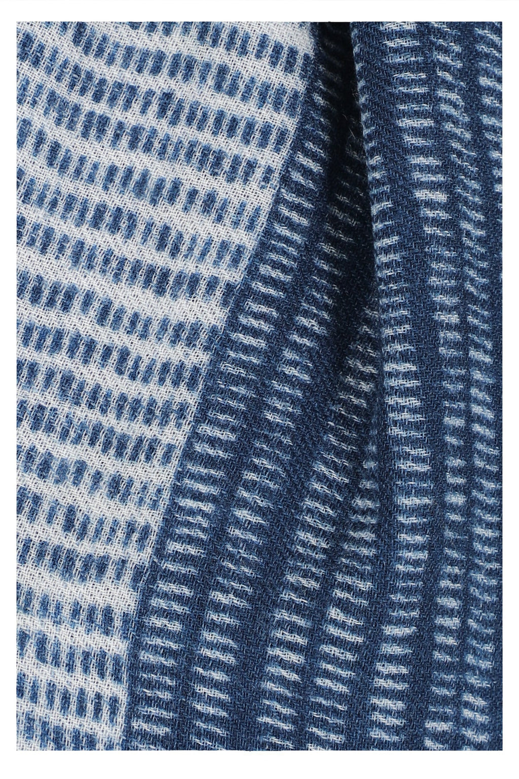 Indigo Elegance Wool Scarf - Blue | SVEŽElife
