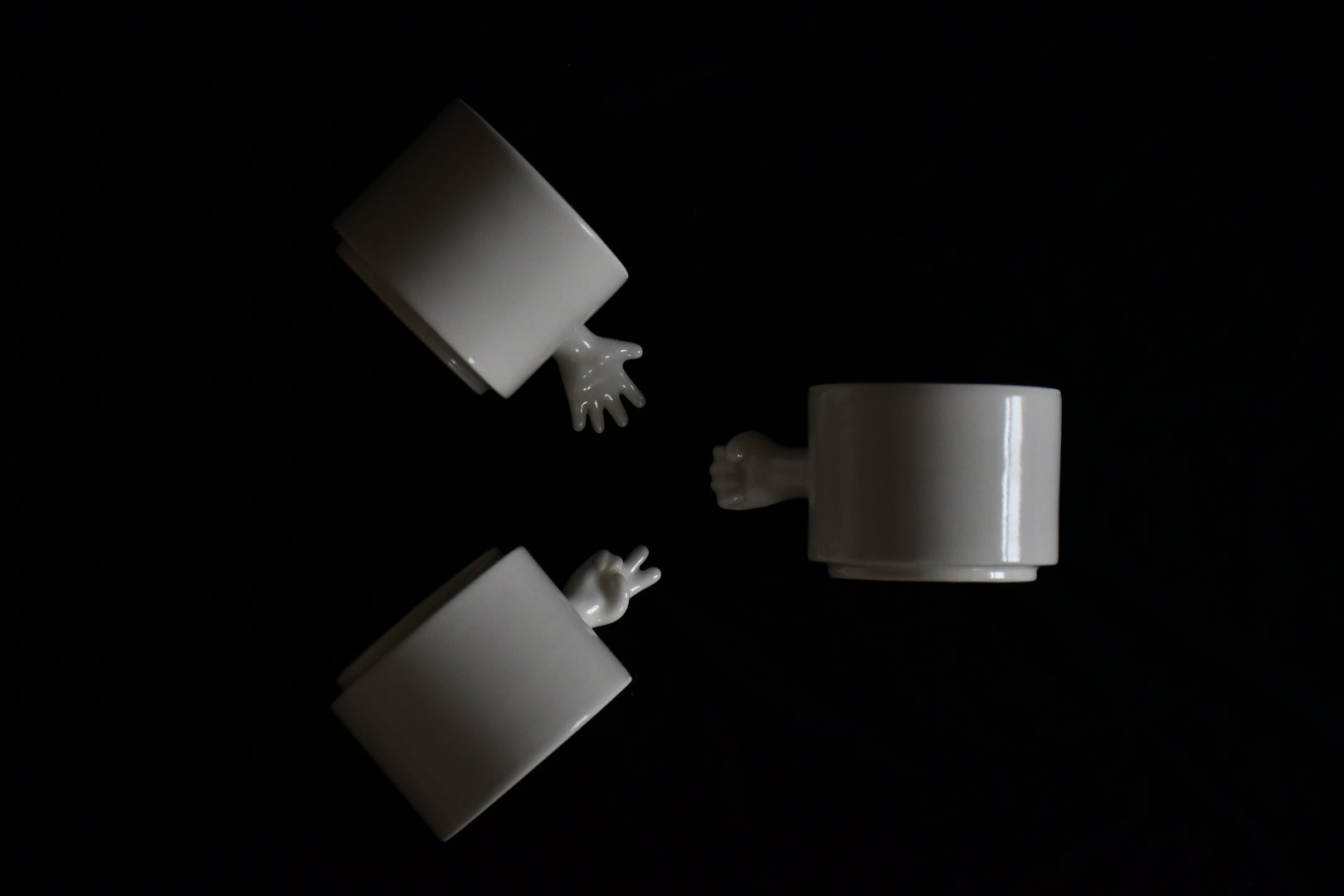 GESTURES CUPS- “Rock-Paper- Scissors set”