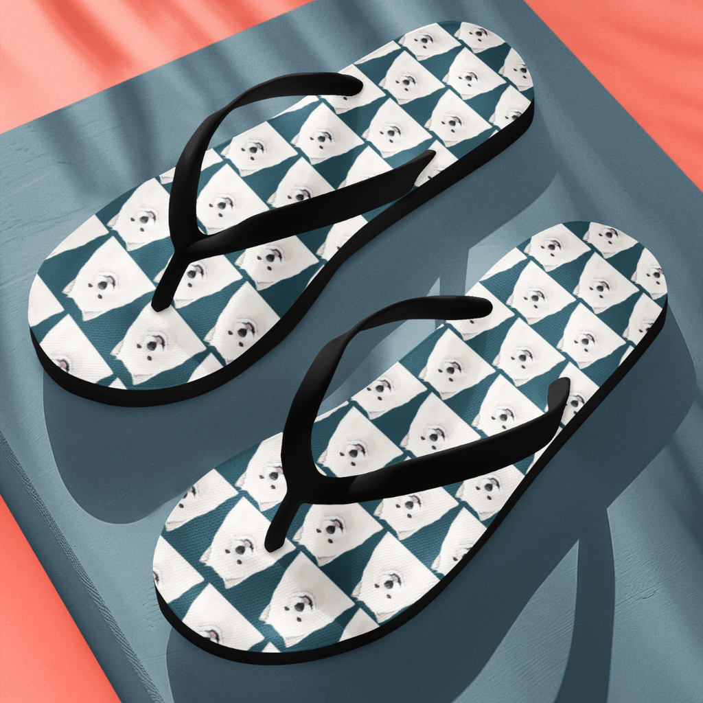 Samoyed Flip Flops: Walk in Comfort & Cuteness with Everyone’s Best Friend!