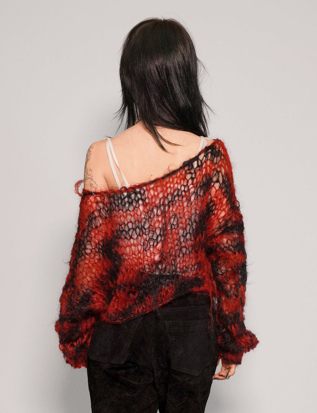 "PISTOLS" Mohair Hand Knit Cropped Sweater - Red & Black