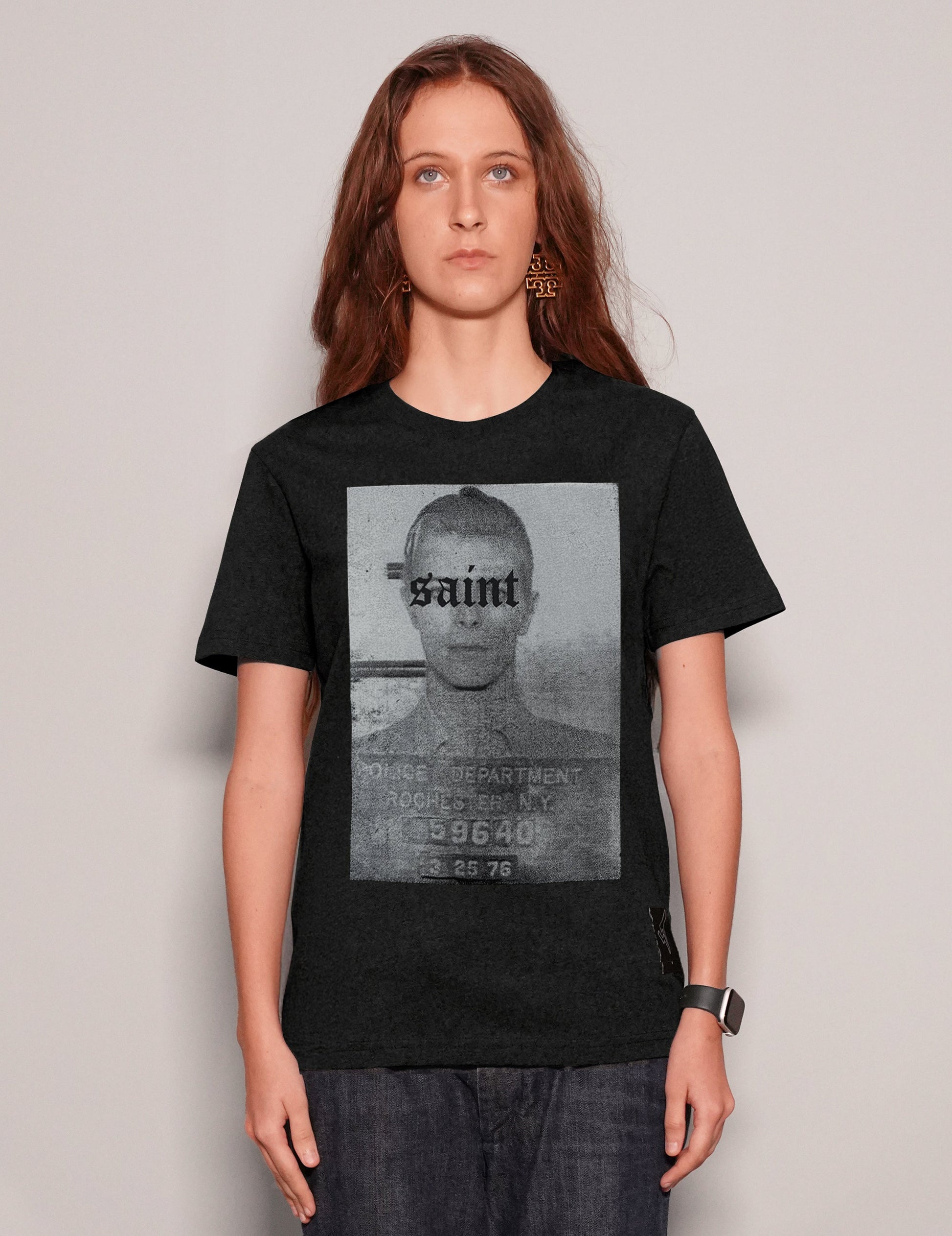 'Saint' T-Shirt in Black