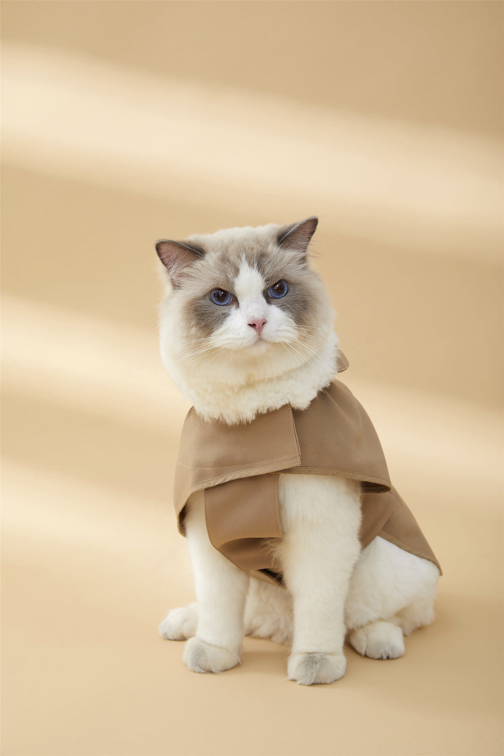 Adjustable Thin Coat in Khaki