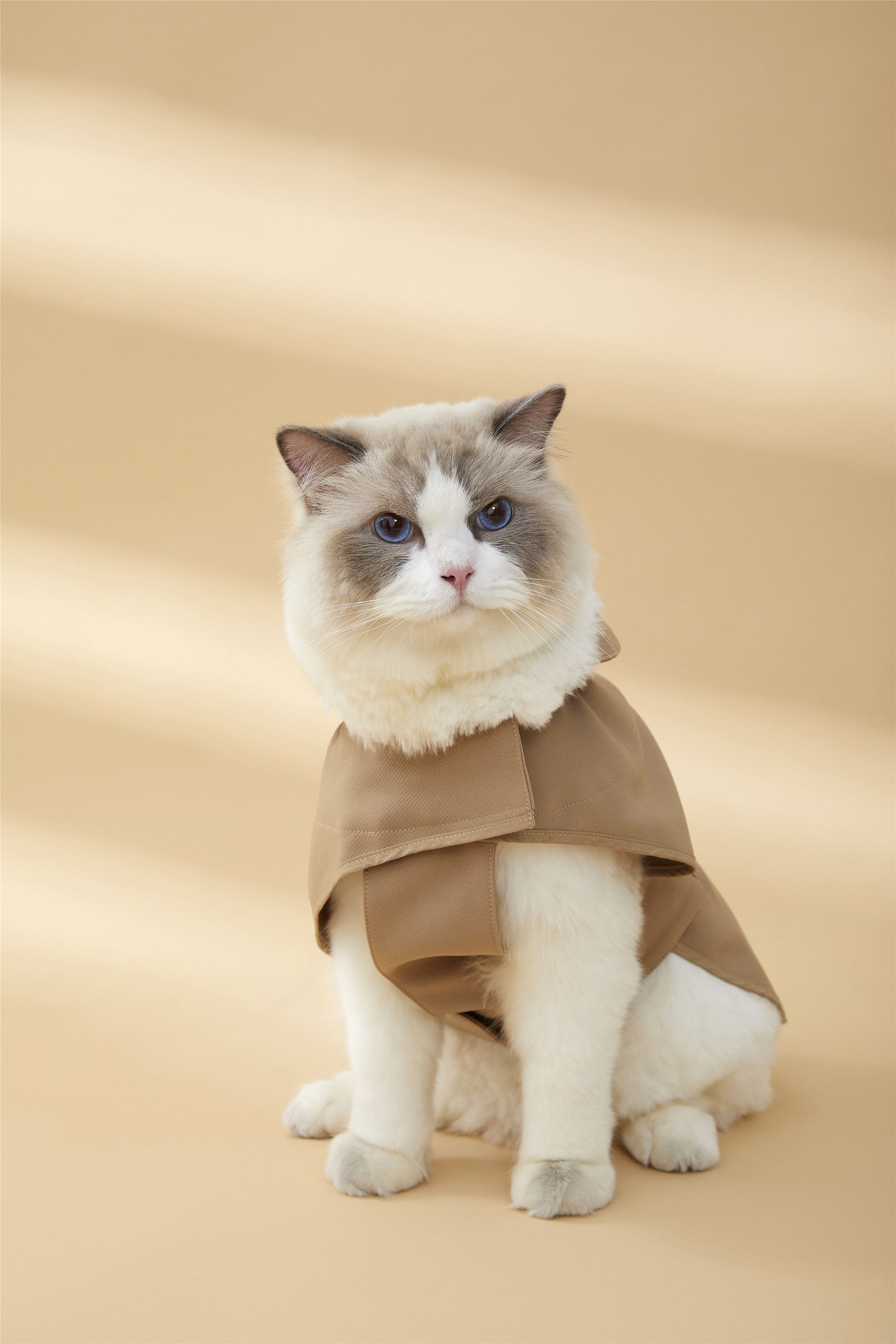 Adjustable Thin Coat in Khaki