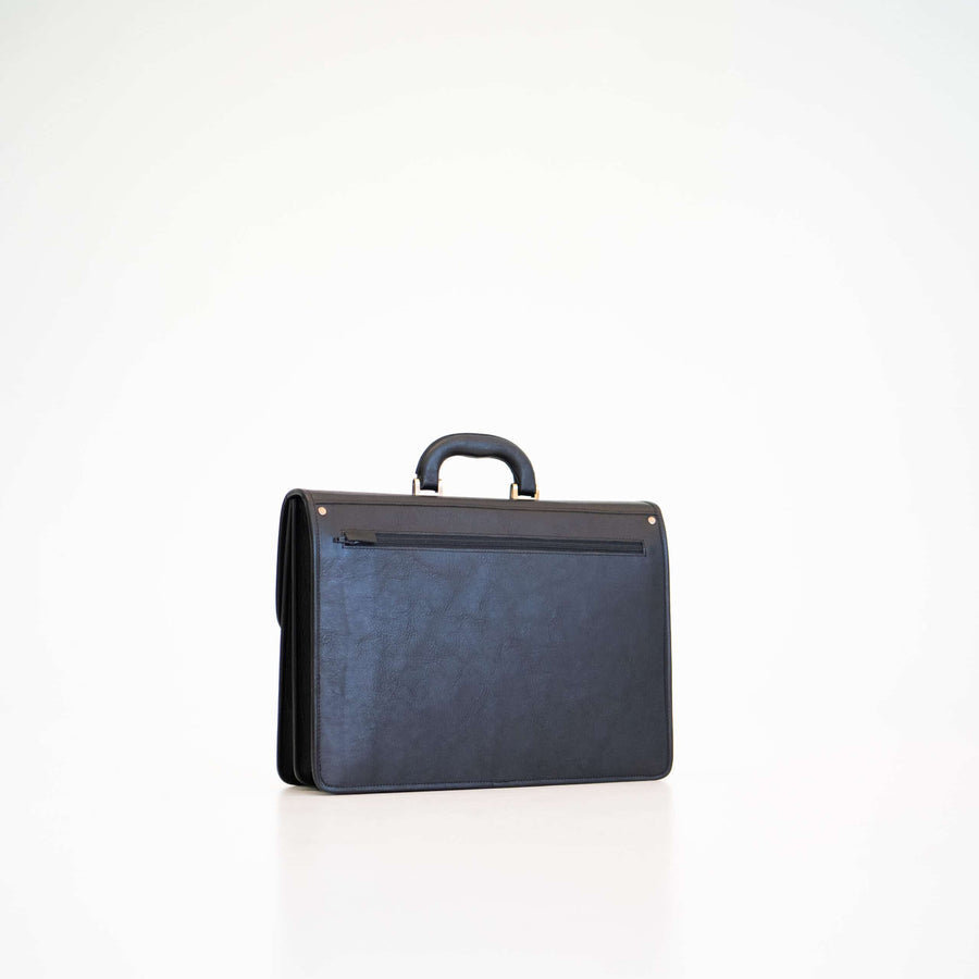 Handcrafted Leather Portfolio – Elegant & Practical Design by Papillon at www.brixbailey.com