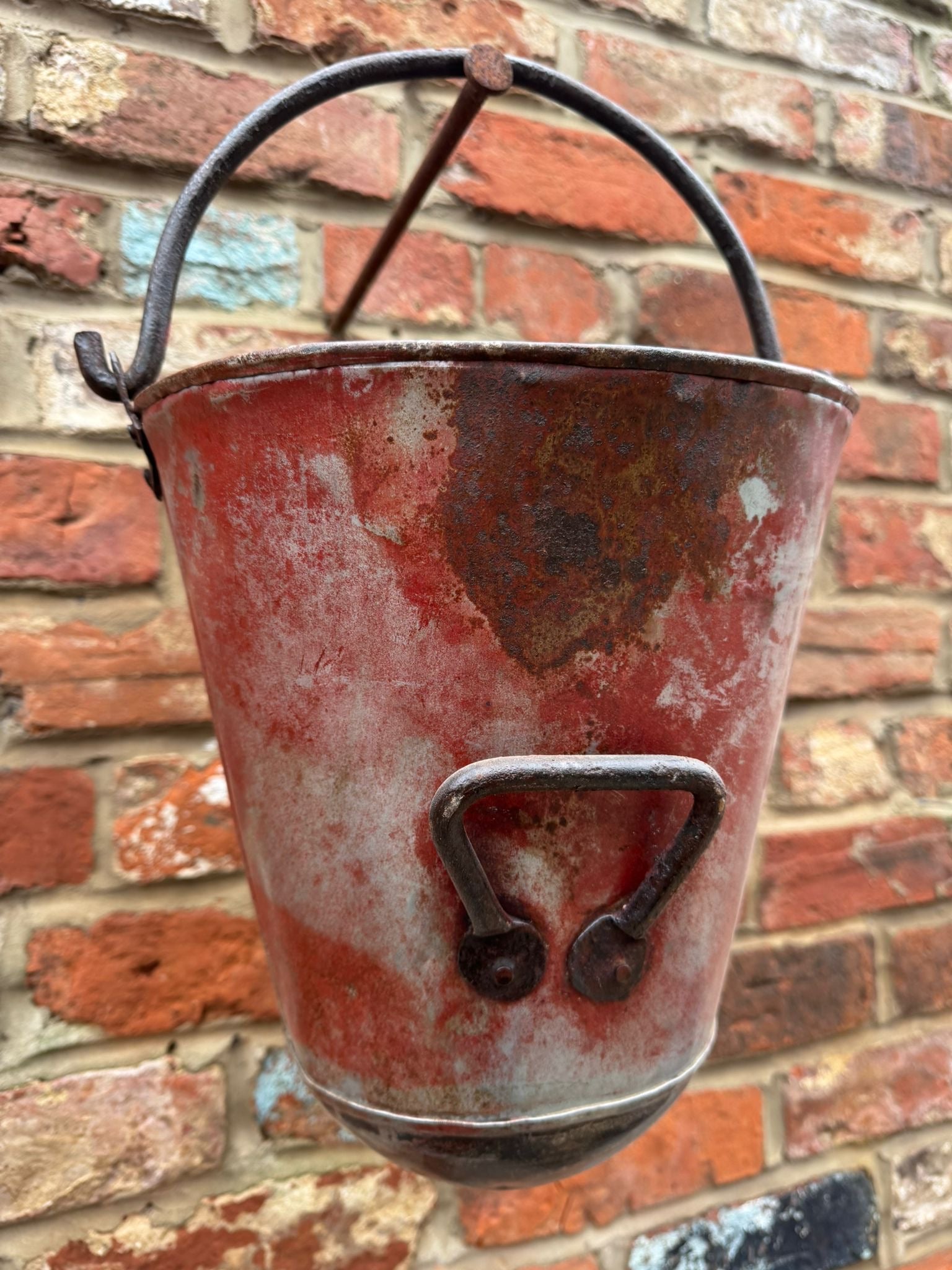 Vintage Galvanised Hanging Fire Bucket Basket / Plant Pot / Planter Pail C