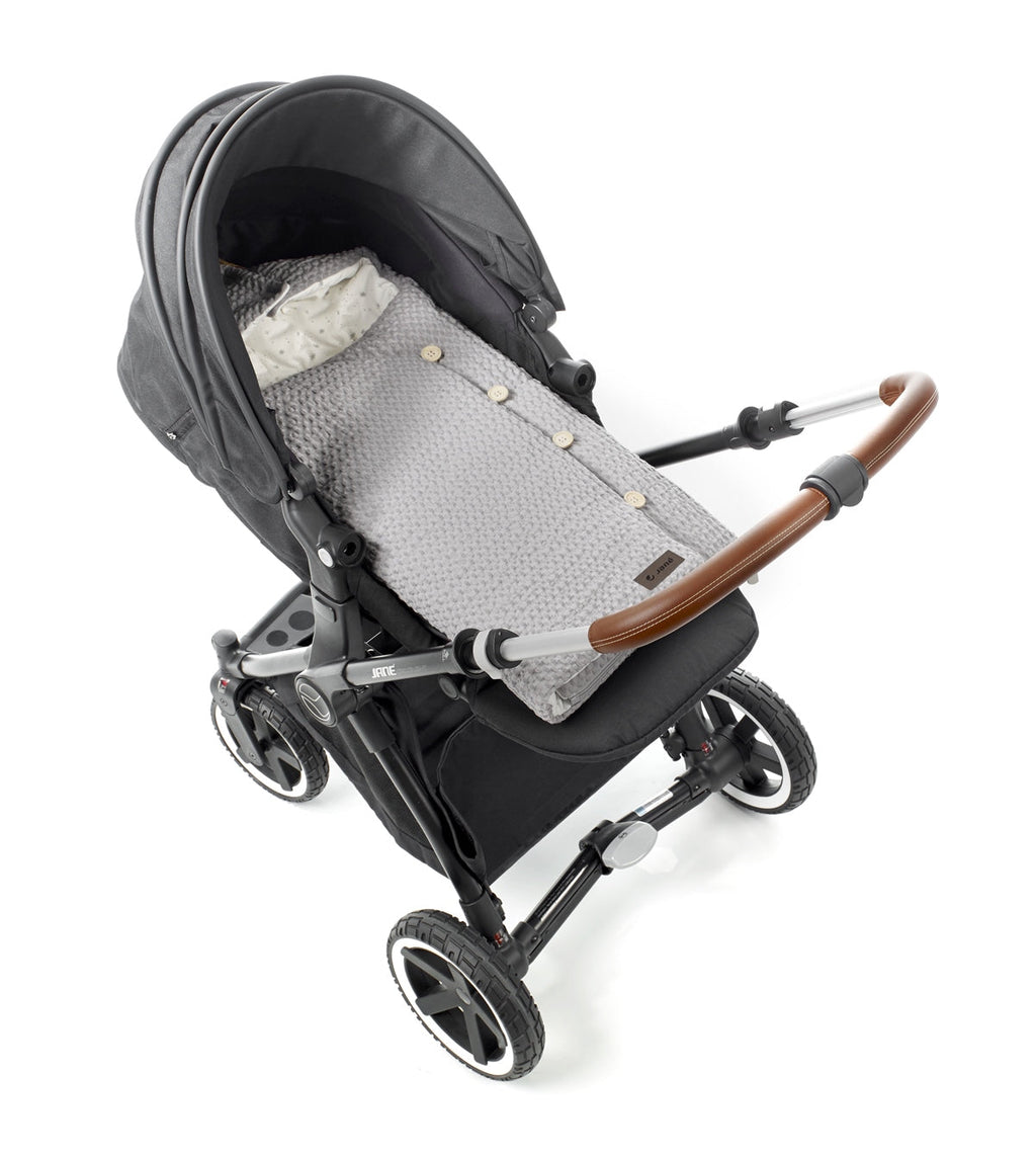 Baby Blanket Shawl with Hood – Warmth and Comfort from Birth