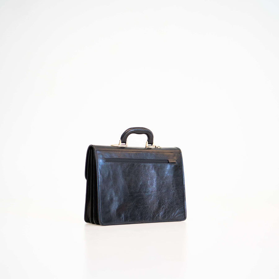 Luxury Leather Briefcase No. 20 – Crafted in Estonia with Style by Papillon at www.brixbailey.com