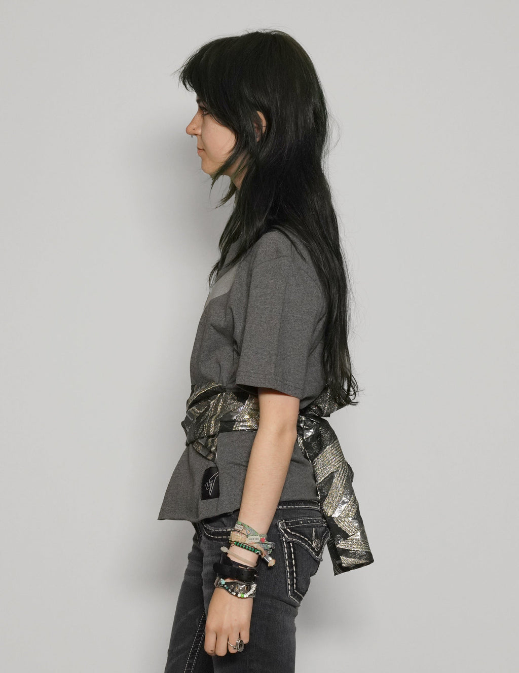 ST Lined Logo Tie-Tee in Grey with Silver Tie