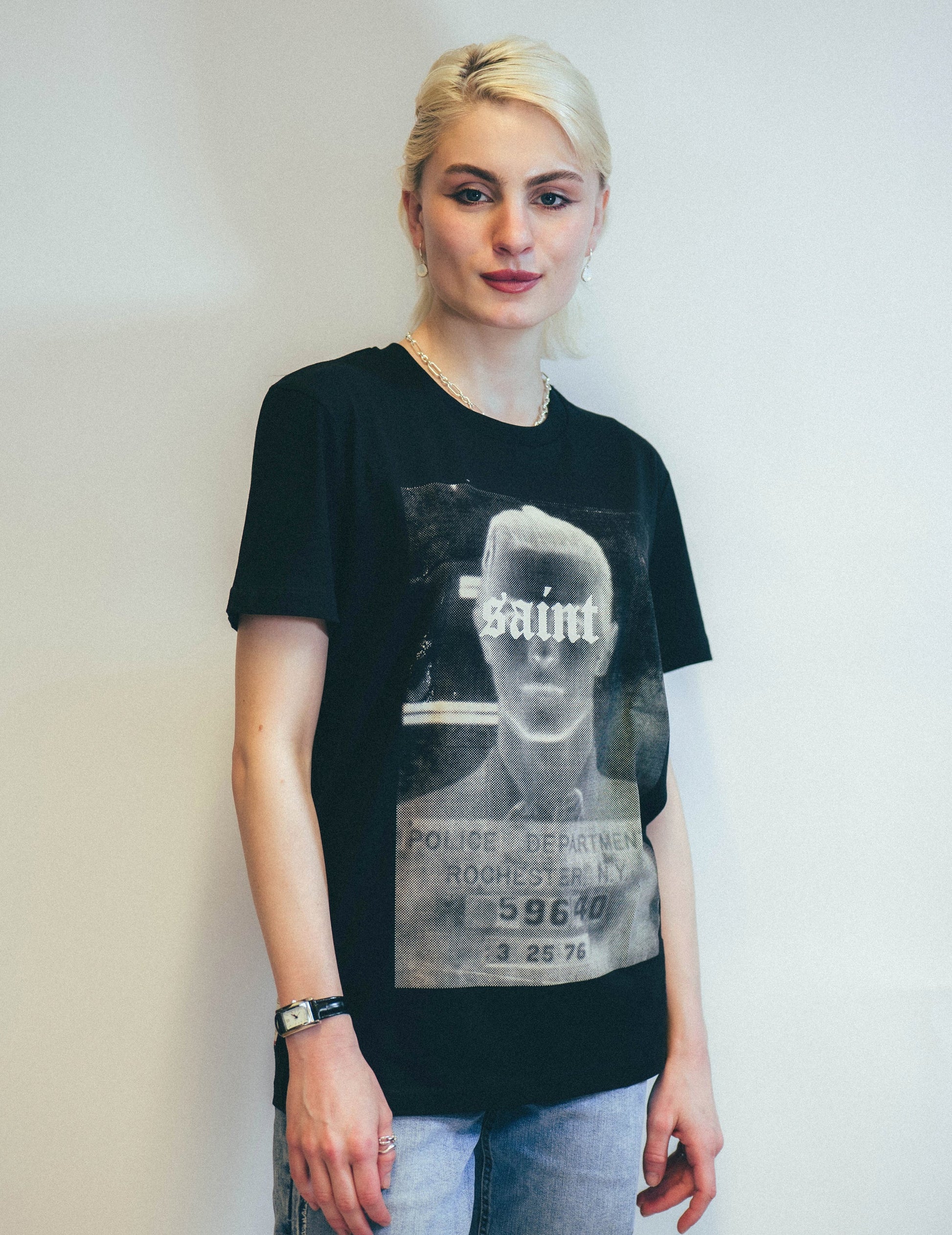 'Saint' T-Shirt in Black