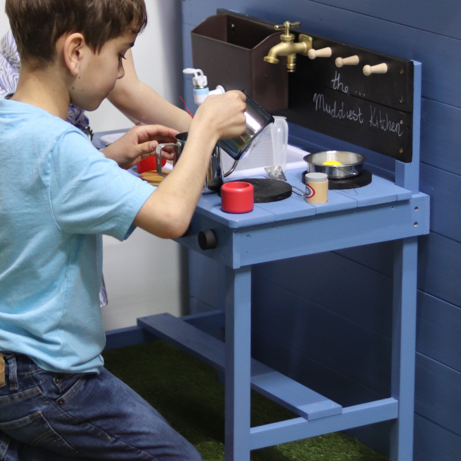 Single Mud Kitchen