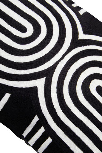 Black and White Concentric Circle Cushion